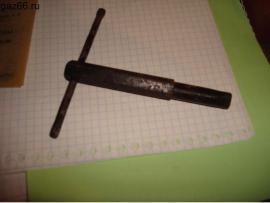 Ключ двери кунга.