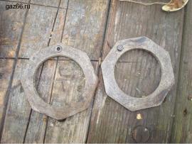 Гайка М72х2 с штифтом под ключ на 110